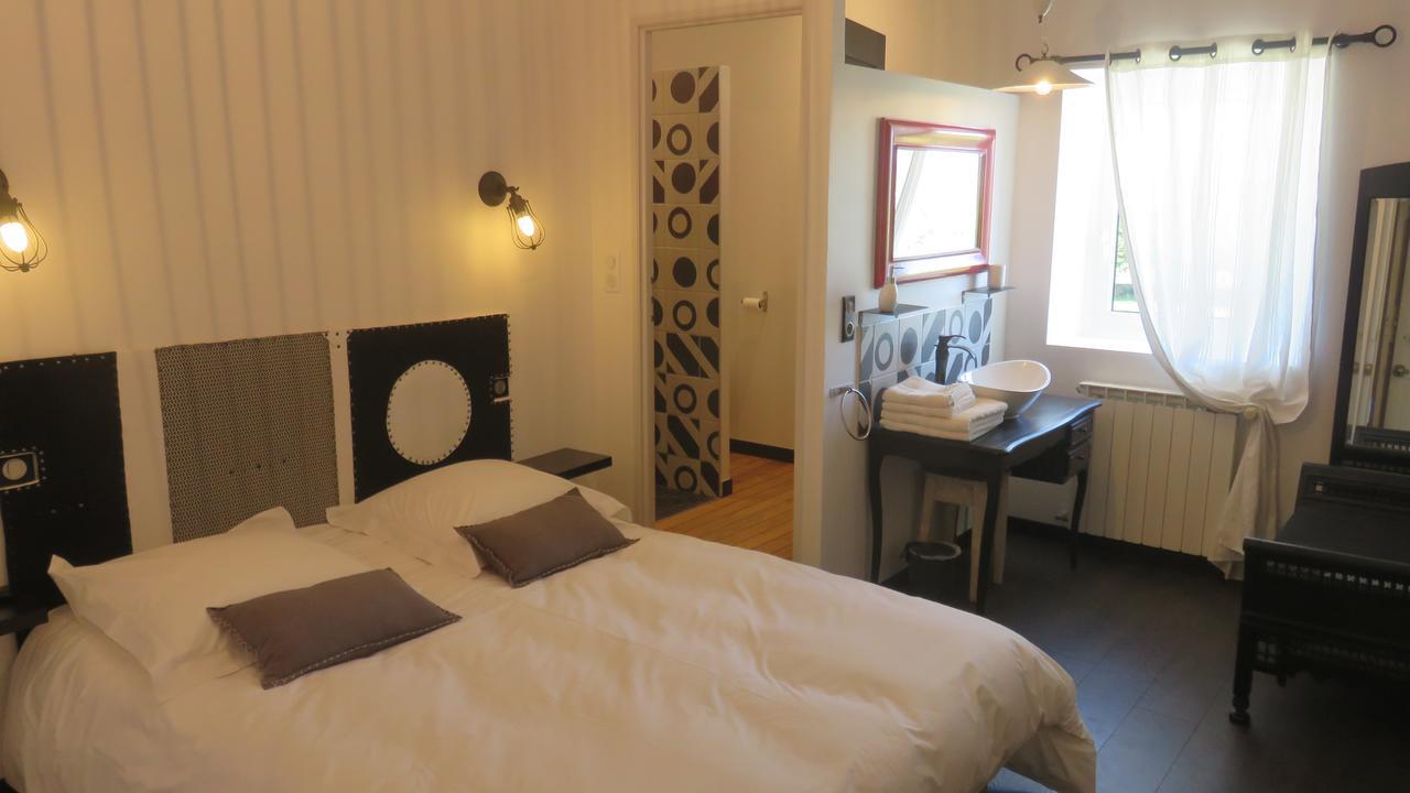 A La Belle Histoire Bed & Breakfast Chateauneuf-sur-Isere Dış mekan fotoğraf